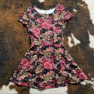 Floral, skater, mini dress - small - excellent